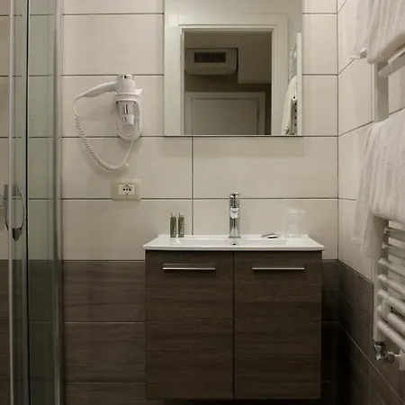 Hotel Enomotel Langhe - Ristorante Alba (Piedmont)