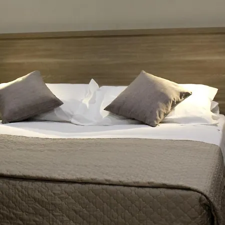 Hotel Enomotel Langhe - Ristorante Alba (Piedmont)